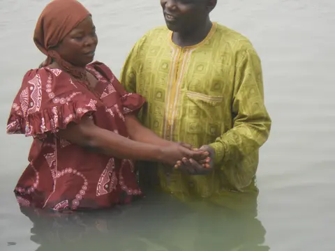 Baptême à N'Djaména phase pré-immersion 1